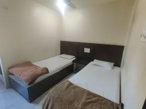 Hotel Akshat - Image 2