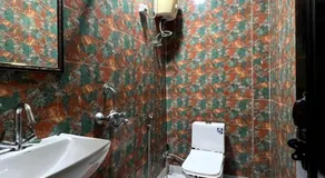 Hotel O HOME Cozy Stay - Image 2