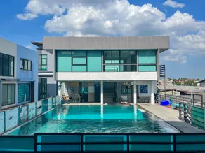 Fullrich Residence - Image 5