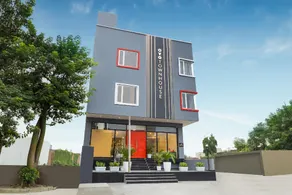 Townhouse Golden Avenue Road - Image 4