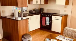 Sea Wagon Caravan - Image 5