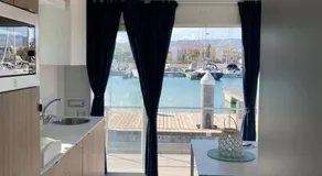 Marina del Gargano Houseboat - Image 4