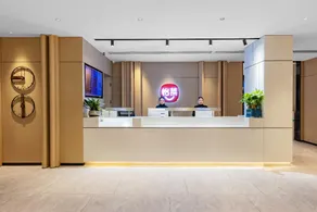 Elan Inn Yichang Railway East Station Xinding Auto Parts City - Image 4