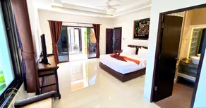 HIDELAND Luxury Pool Villa Pattaya Walking Street - Image 2