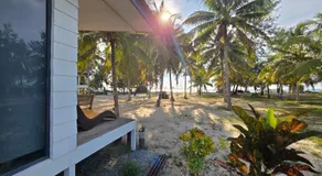Eagle Bay Retreat Borneo Beach Villas Beach Front - Image 5