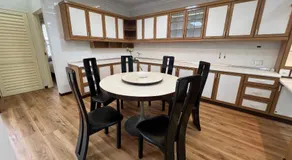 Robina Villa by the sea - Image 5