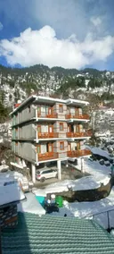 Deluxe Rooms Nayra Hotel Manali - Image 3