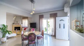 Skandalakis Homes & Apartments - Image 3