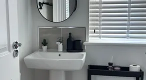 Ensuite Room in a home- East of Edinburgh - Image 3