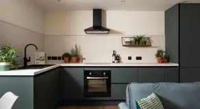 Brayford House Burton Road - stylish accommodation suitable for families and contractors - Image 5