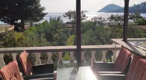 Pelagos Beachfront - Image 3
