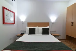 Super Townhouse Spruce Hotels Bellandur - Image 2