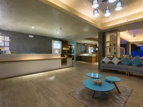 Twin Tides Resort - Image 3