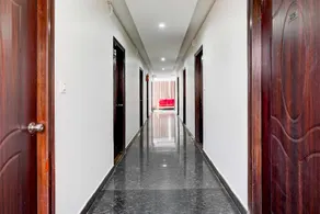 Townhouse Bengaluru SMVT Rilaway Station - Image 4