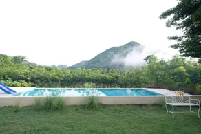 Hi - Scene Resort - Image 4
