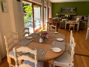 Valley Heights Guest House and B & B - Image 2