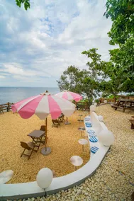 Madeline Paradise Resort - Image 5