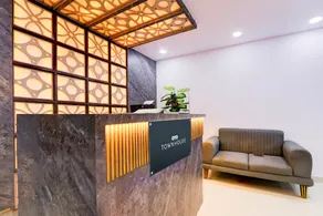OYO 829231 SR LUXURY ROOMS - Image 2