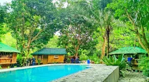 Rea's Bamboo Resort - Image 5