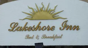 Lakeshore Inn - Image 5