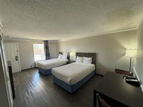 La Quinta Inn Georgetown - Image 3