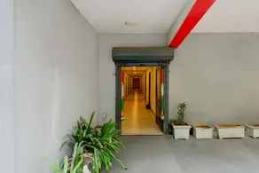 Super Townhouse T Nagar Chennai - Image 3
