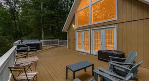 Hot Tub, Fire Pit, Deck, Grill, WiFi, Dog-Friendly - Image 2