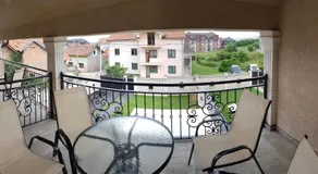Apartments Exclusive - Image 3