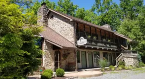Hawk Mountain Bed & Breakfast - Image 4