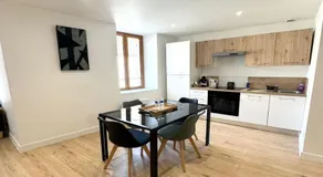Appart'Hotel Sennecey - Free Parking - Image 3