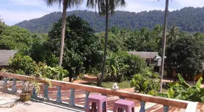 Lanta Orange House - Image 3