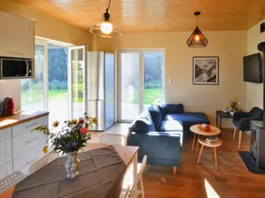 Hus i Osieki nær Jamno-sø & Łazy Strand - Image 2