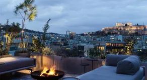 Monastik Living in Athina - Image 4