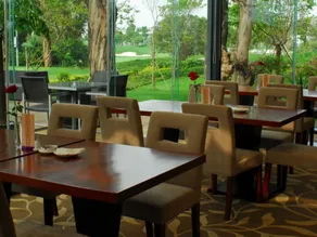 Lakeview Golf Hotel Kunming - Image 3