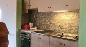 SANDYS HOUSE 1 - Image 3