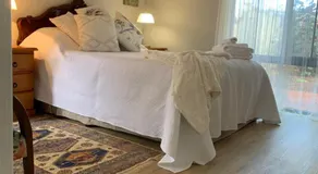 Forest Retreat Bed and Breakfast - Image 2