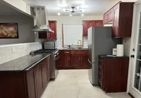 Sunnyside Rental - Image 4