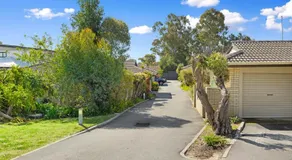 Coastal convenience! Walk to the shops & cafes... - Image 4