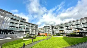 Stylish 2-Bedroom Modern Apt, 15-mins to Airport, DCU, City Centre - Image 4