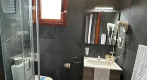 Hotel Moreri - Image 2