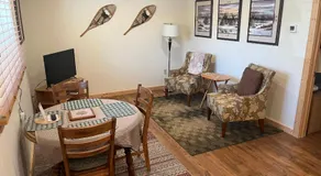 Creekside Downtown Vacation Suites, Only Adults 25 or older - Image 3