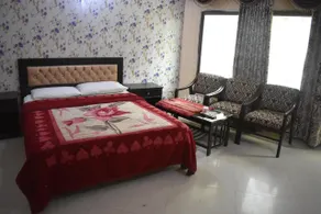 Bambino Hotel - Image 4