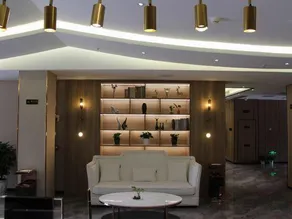 Aimu Hotel - Image 5