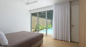 Navy'S By The Beach - Rainbow Shores. Pool. Walk to beach - Image 2