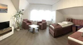 Apartmenthaus Am Bahnhof - Image 2