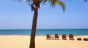 Khomba Beach House - Image 4