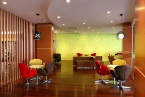 Life Hotel Sudirman Surabaya - Image 2