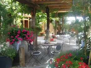 La Via' - Image 5