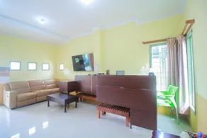 OYO 1596 Taman Homestay Syariah - Image 2