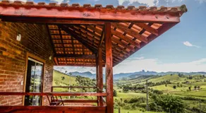 Chalés Paraíso na Roça São Bento do Sapucaí Bairro do Serrano - Image 3